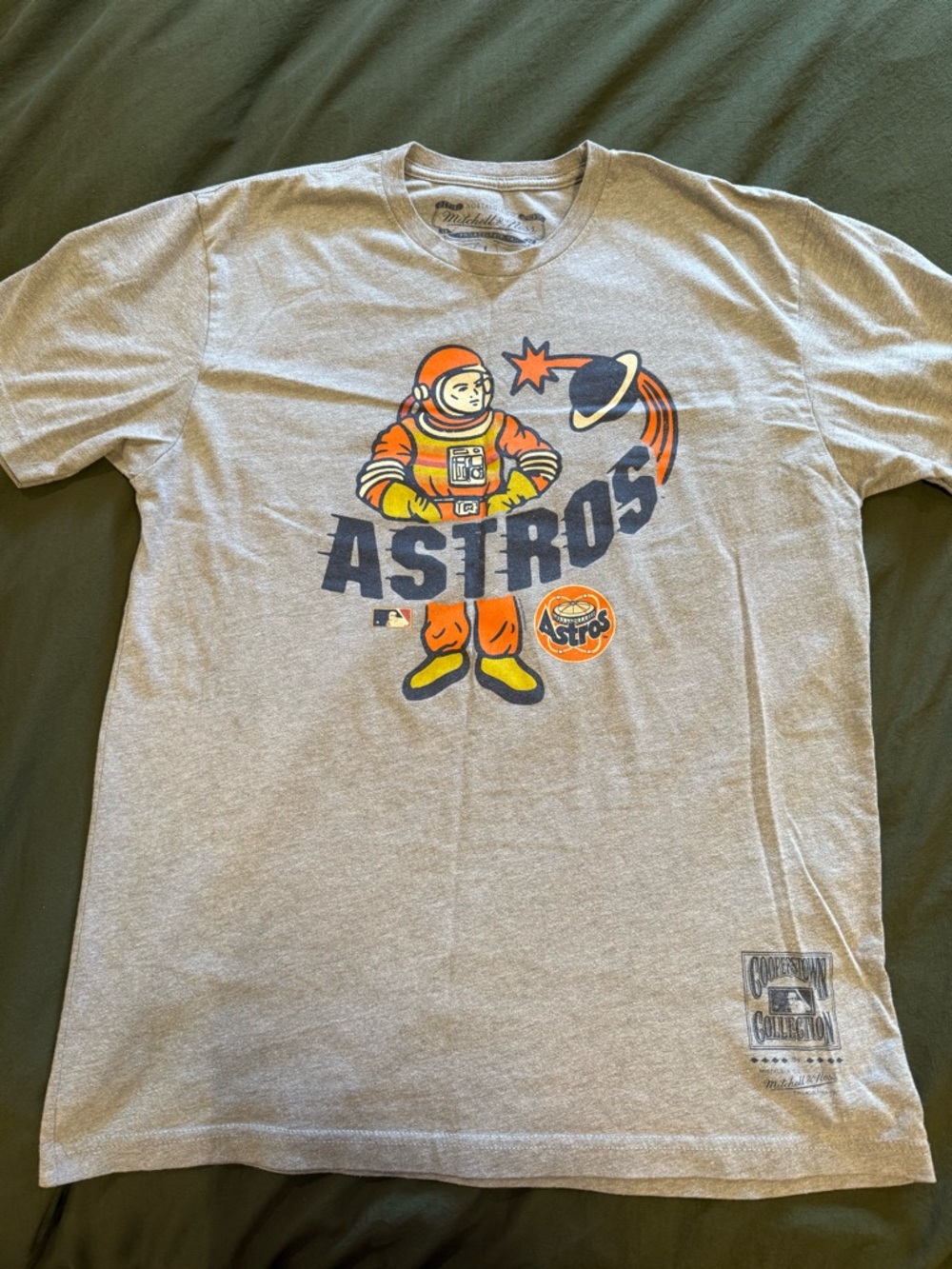 Mitchell & Ness Grey Houston Astros Graphic Tee with Orange Astronaut